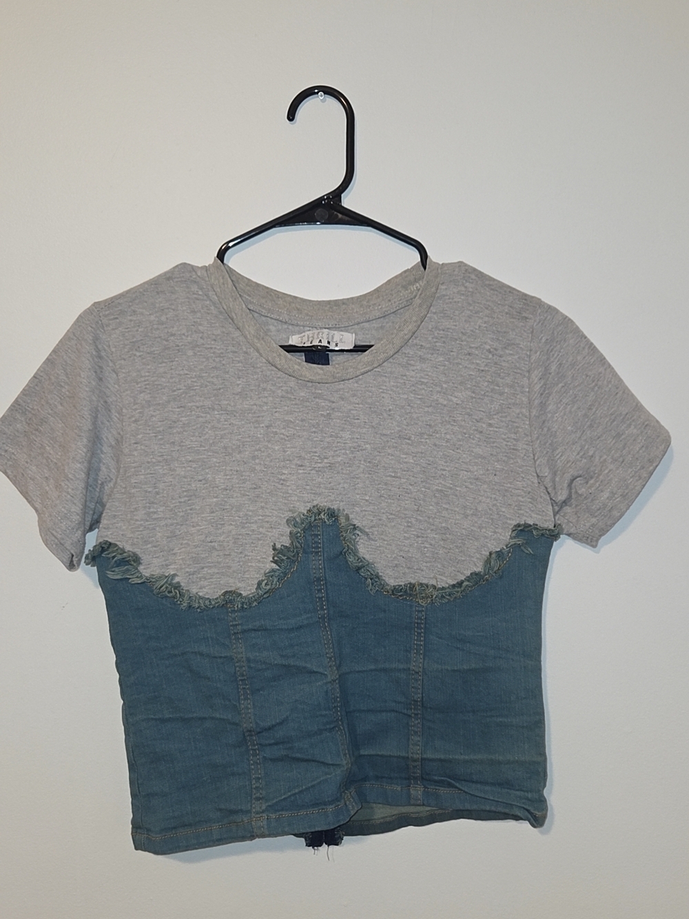 Thrill Two-Tone Gray and Blue Short Sleeve Tee